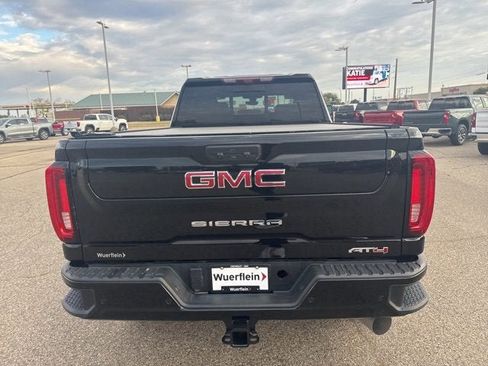 Used 2020 GMC Sierra 3500 AT4 w/ AT4 Premium Package image 4