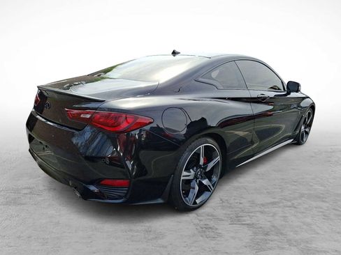 Used 2018 INFINITI Q60 Red Sport 400 w/ Pro Active Package image 4