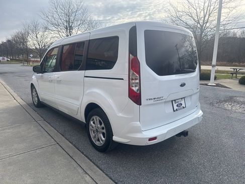 Used 2019 Ford Transit Connect XLT w/ Trailer Tow Package image 5