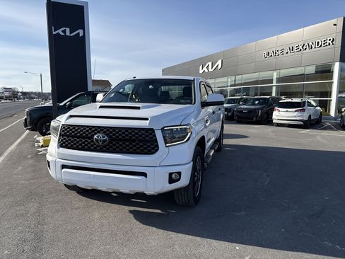 Used 2019 Toyota Tundra SR5 w/ TRD Sport Package image 8