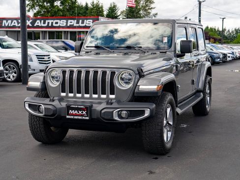 Used 2020 Jeep Wrangler Unlimited Sahara AWD/4WD image 4
