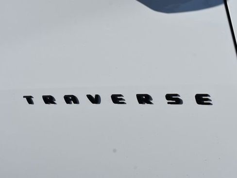 Used 2023 Chevrolet Traverse RS w/ LPO, Floor Liner Package AWD/4WD image 12