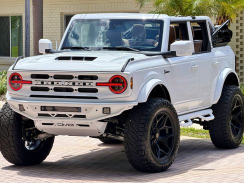 Used 2026 Ford Bronco Outer Banks AWD/4WD image 3