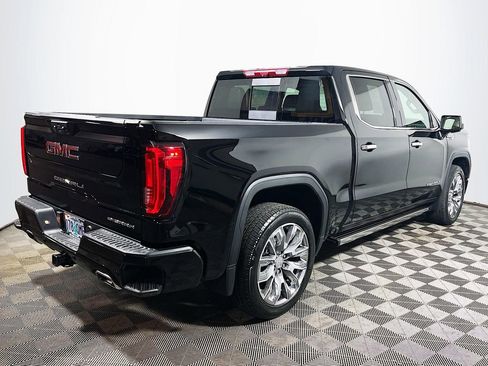 Used 2025 GMC Sierra 1500 Denali image 7