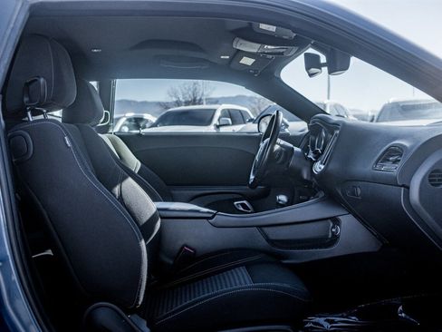 Used 2023 Dodge Challenger SXT image 34