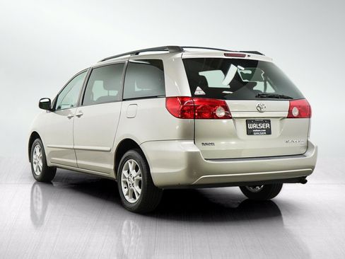 Used 2006 Toyota Sienna LE AWD/4WD image 3