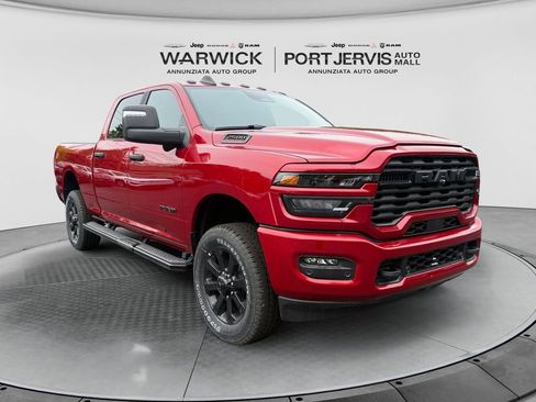 Used 2026 RAM 2500 Big Horn AWD/4WD image 7