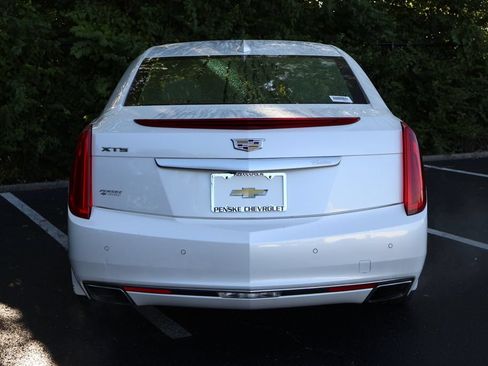 Used 2016 Cadillac XTS Luxury w/ LPO, Protection Package FWD image 8