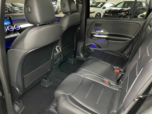 New 2026 Mercedes-Benz GLB 250 4MATIC image 18