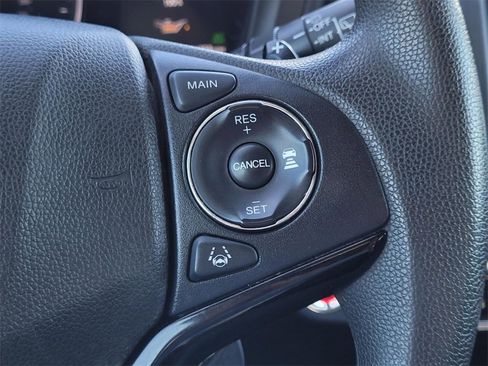 Used 2022 Honda HR-V EX image 13