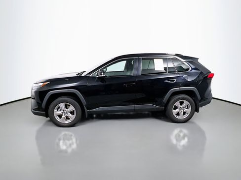 Used 2024 Toyota RAV4 XLE w/ Convenience Package image 9