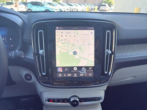 New 2026 Volvo XC40 B5 Ultra w/ Protection Package image 18