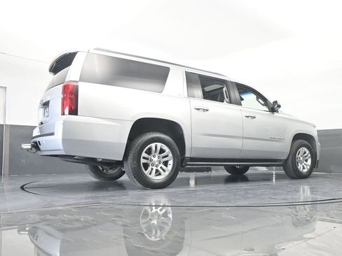 Used 2020 Chevrolet Suburban LT image 67