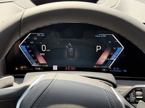 Used 2026 BMW X5 xDrive50e w/ Climate Comfort Package image 28