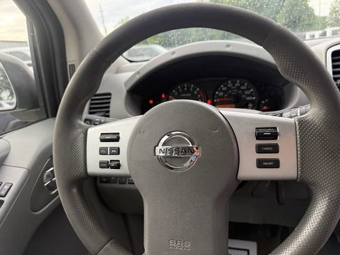 Used 2017 Nissan Frontier SV RWD image 21