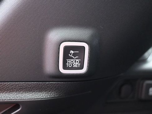 New 2026 Jeep Grand Cherokee Altitude AWD/4WD image 22