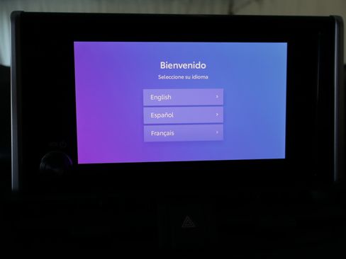 Used 2025 Toyota RAV4 XLE image 16