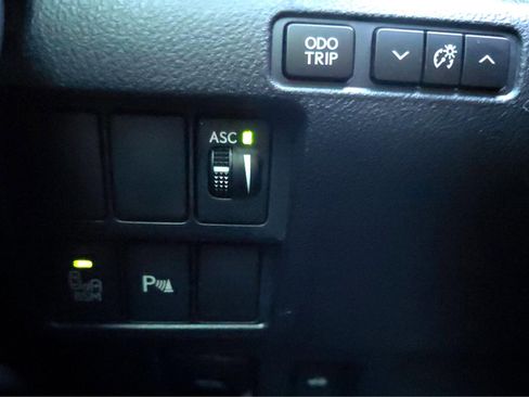 Used 2017 Lexus RC 200t F Sport image 38