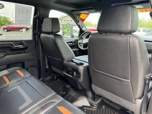 Used 2025 GMC Sierra 3500 AT4 w/ AT4 Premium Plus Package AWD/4WD image 31