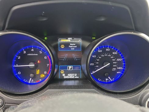 Used 2017 Subaru Legacy 2.5i Limited image 16