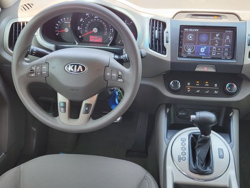 Used 2014 Kia Sportage LX AWD/4WD image 8