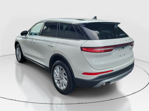 Used 2025 Lincoln Corsair FWD image 4