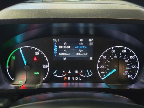 Used 2023 Ford Maverick XLT image 26