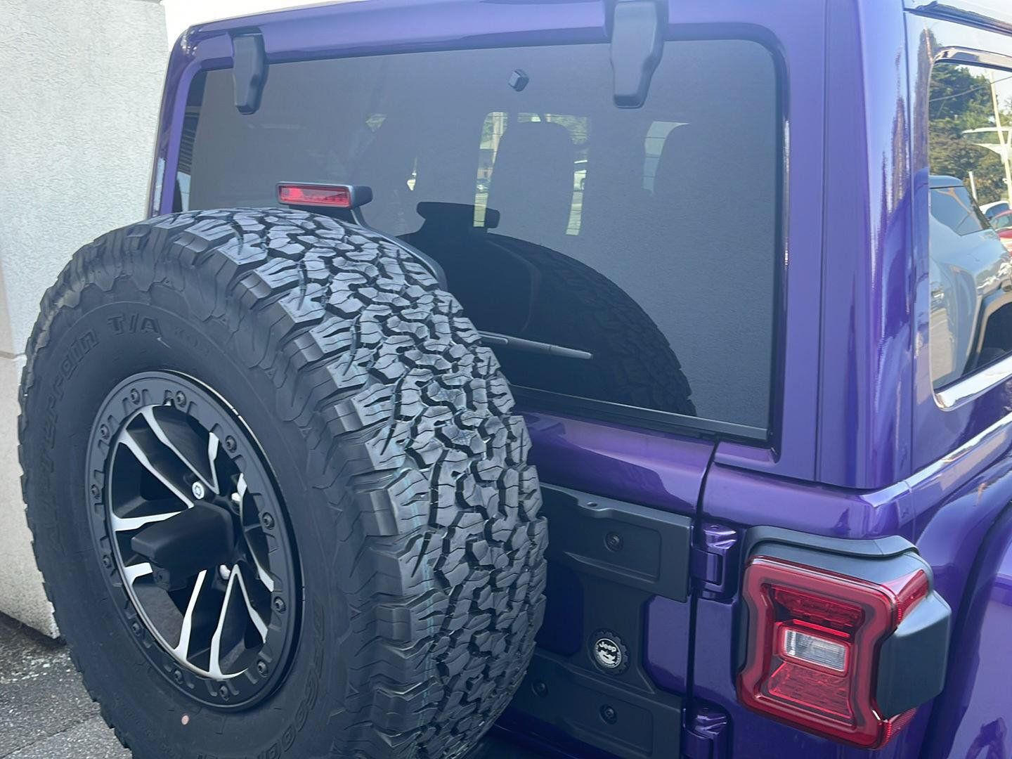 Used 2026 Jeep Wrangler Unlimited Rubicon AWD/4WD image 6