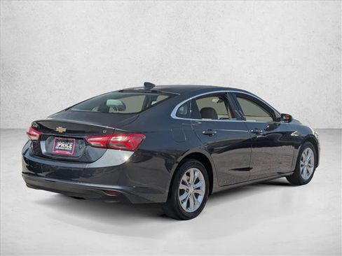 Used 2021 Chevrolet Malibu LT FWD image 5