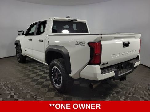 Used 2024 Toyota Tacoma TRD Off-Road AWD/4WD image 6