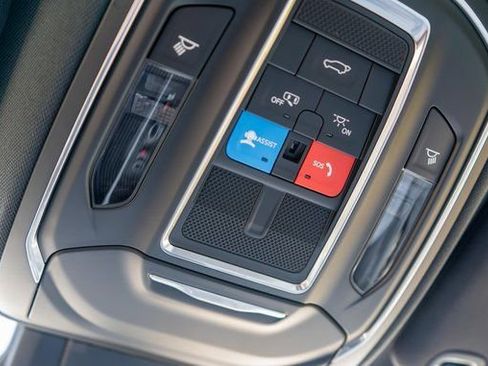 New 2026 Jeep Cherokee Limited AWD/4WD image 29
