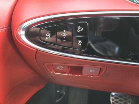 Used 2023 Genesis GV70 2.5T w/ Sport Prestige Package image 13