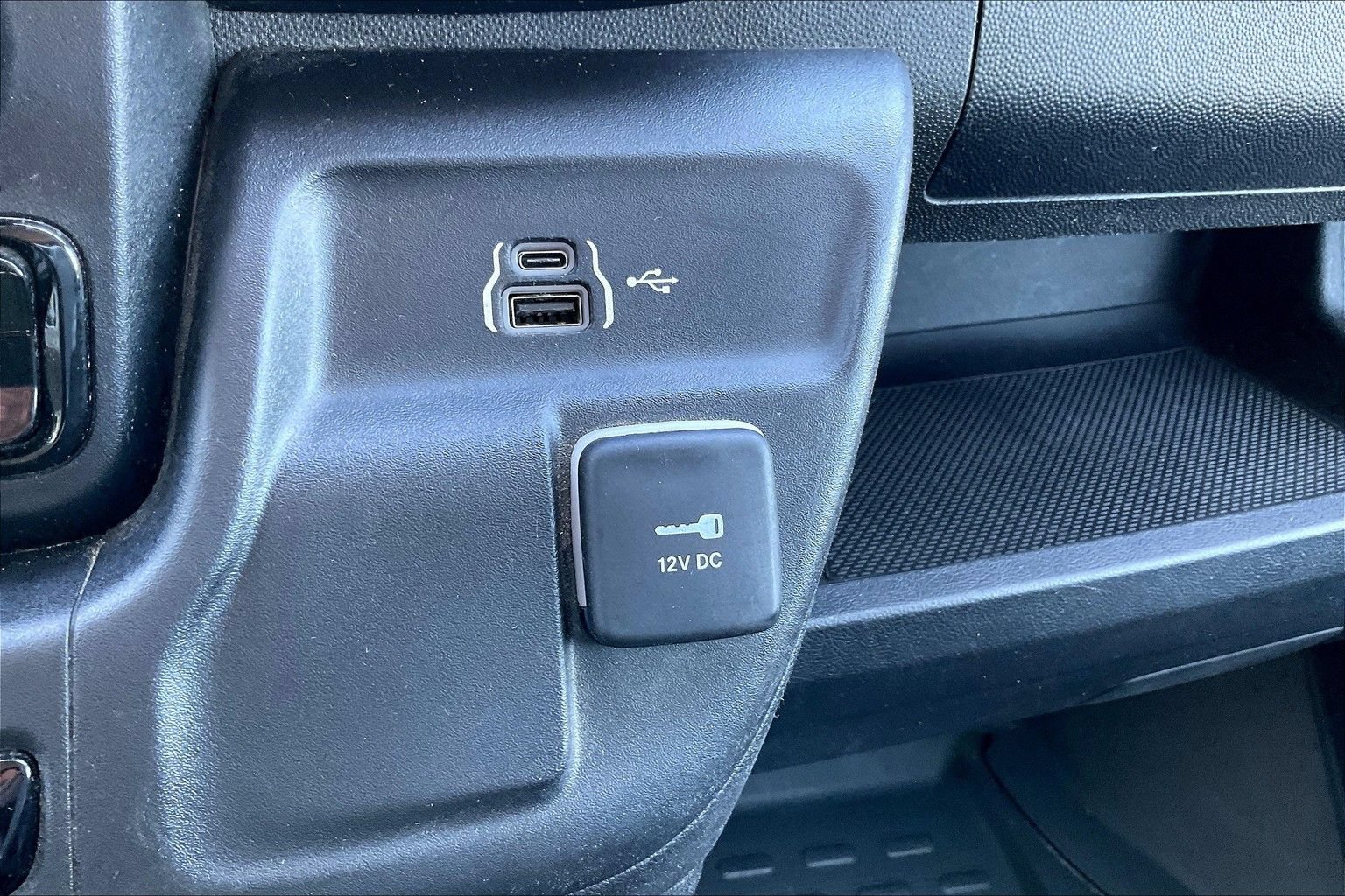 Used 2023 RAM ProMaster 2500 FWD image 22
