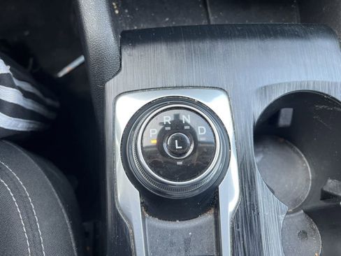 Used 2023 Ford Escape Active image 24