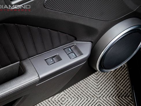 Used 2014 Ford Mustang Shelby GT500 w/ Equipment Group 821A RWD image 98