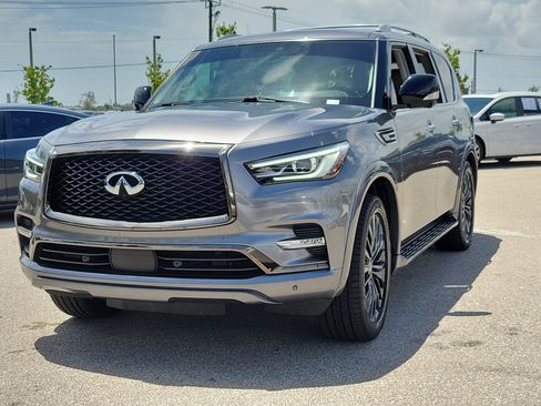 Used 2021 INFINITI QX80 Premium Select w/ Cargo Package RWD image 3