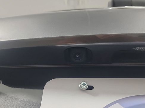 Certified 2023 Honda HR-V LX image 7