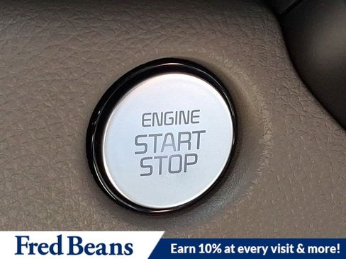 New 2026 Kia Carnival EX image 16