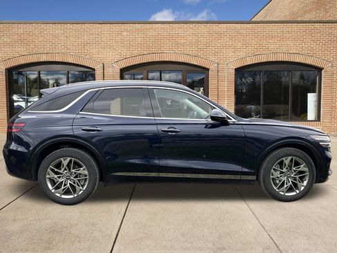 Used 2025 Genesis GV70 2.5T image 2