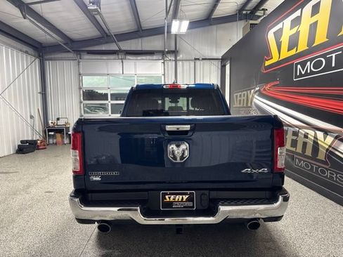 Used 2020 RAM 1500 Big Horn AWD/4WD image 18