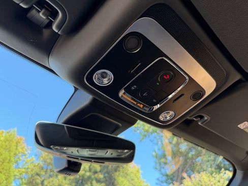 New 2026 Bentley Continental GTC image 31