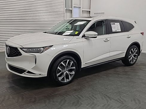 Used 2023 Acura MDX FWD w/ Technology Package image 4