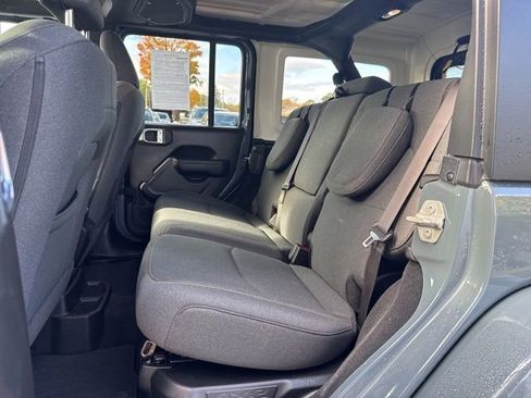Used 2024 Jeep Wrangler Unlimited w/ Convenience Group image 26