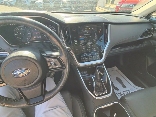 Used 2024 Subaru Outback Onyx Edition AWD/4WD image 16
