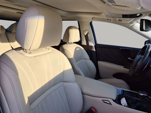Used 2019 Lexus LS 500 500 Base w/ Luxury Package image 15