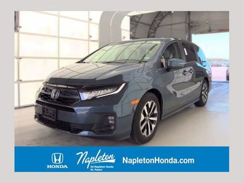Used 2025 Honda Odyssey EX-L image 1