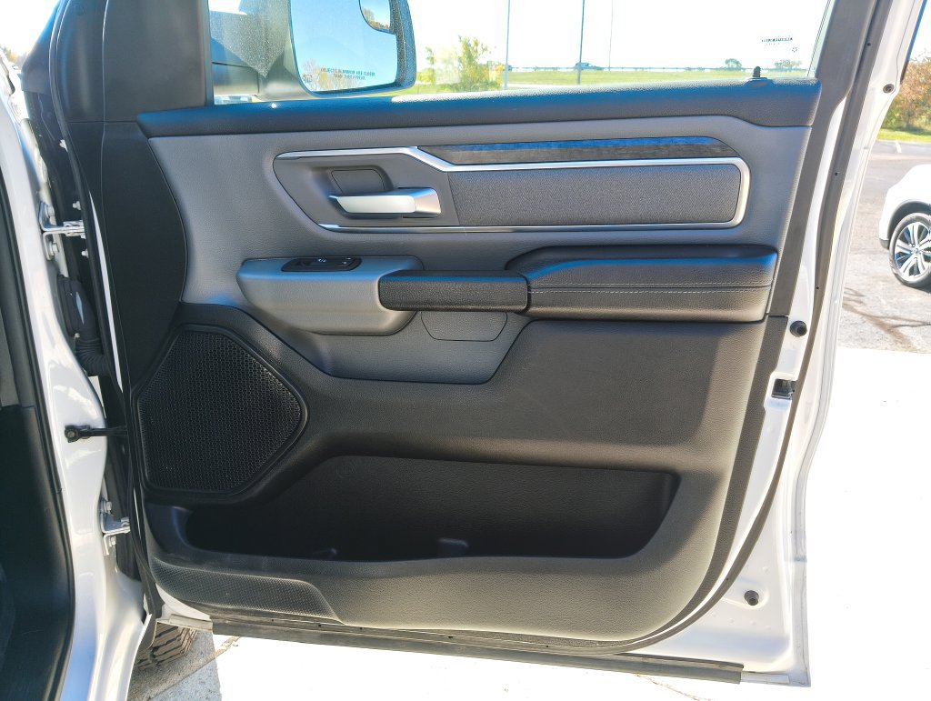 Used 2019 RAM 1500 Big Horn AWD/4WD image 16