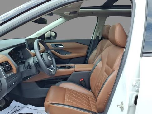 Certified 2024 Nissan Rogue Platinum w/ Platinum Premium Package AWD/4WD image 20