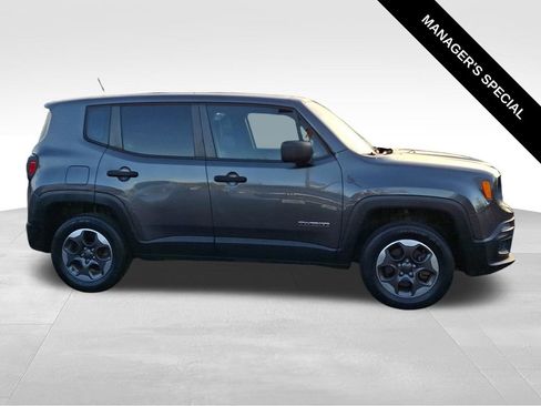 Used 2016 Jeep Renegade Sport w/ Power & Air Group image 7