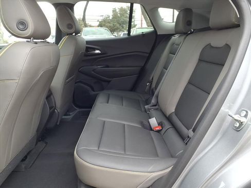 New 2026 Chevrolet Trax ACTIV image 13